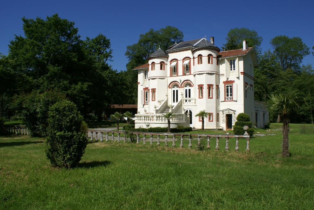 Bed and Breakfast Chateau Barbe Lannemezan Exterior foto